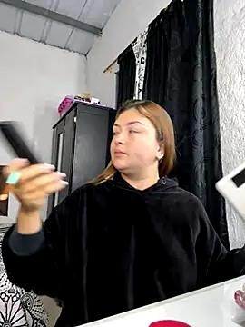 Sofia Queen17 online show from 5, 12, 2025