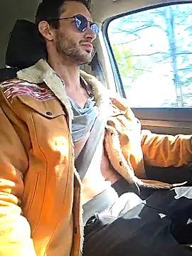 Zeefy online show from 25, 4, 2026