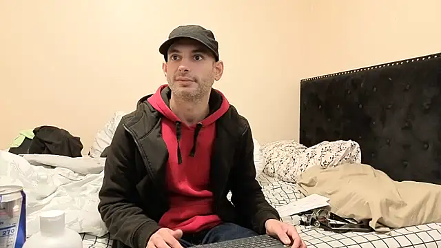 Snapshot of hailzeffn chatting on 24, 10, 2025 hailzeffn online show from 24, 10, 2025