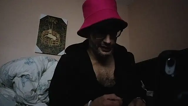 Snapshot of hailzeffn chatting on 8, 11, 2025 hailzeffn online show from 8, 11, 2025