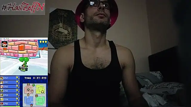 Snapshot of hailzeffn chatting on 17, 11, 2025 hailzeffn online show from 17, 11, 2025