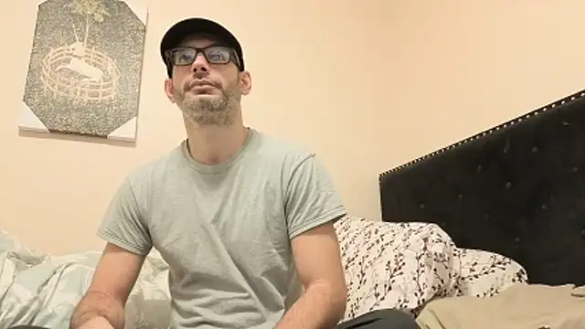 Snapshot of hailzeffn chatting on 28, 11, 2025 hailzeffn online show from 28, 11, 2025