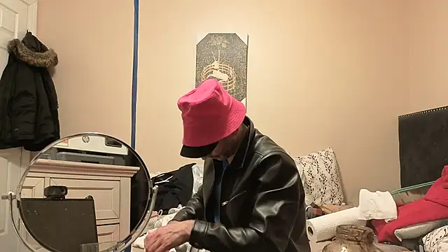 hailzeffn online show from 8, 4, 2026