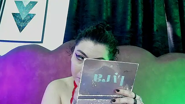 Snapshot of sophy_rock chatting on 2, 6, 2026 sophy rock online show from 2, 6, 2026