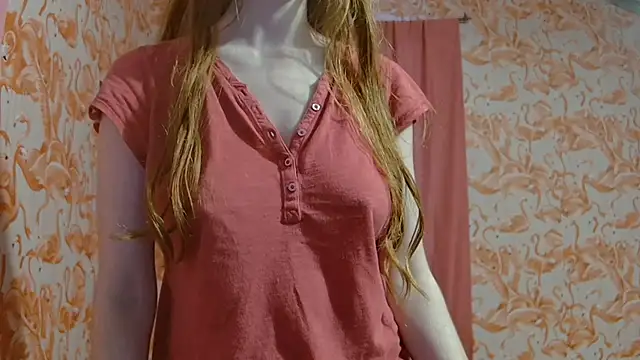 strawberrysmoothie online show from 26, 9, 2025