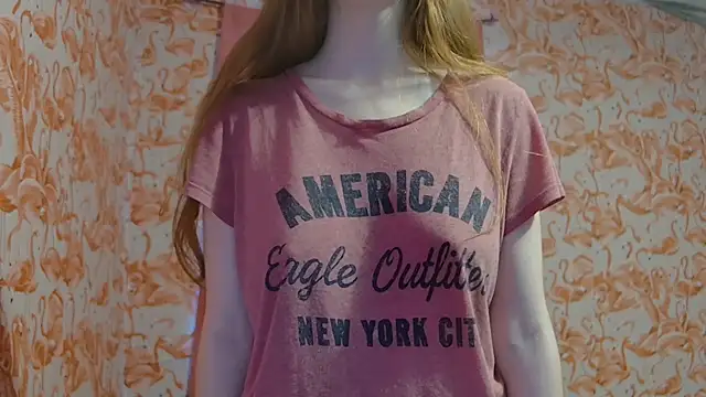 strawberrysmoothie online show from 30, 9, 2025