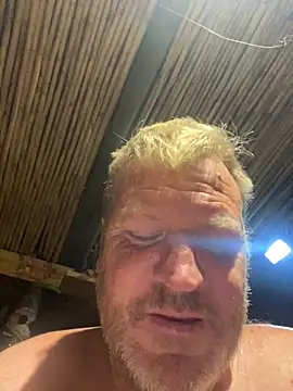 Snapshot of sexycouple109 chatting on 24, 12, 2024 sexycouple109 online show from 24, 12, 2024