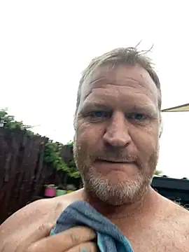 Snapshot of sexycouple109 chatting on 1, 1, 2025 sexycouple109 online show from 1, 1, 2025