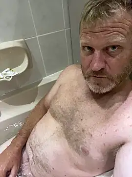 Snapshot of sexycouple109 chatting on 4, 3, 2025 sexycouple109 online show from 4, 3, 2025