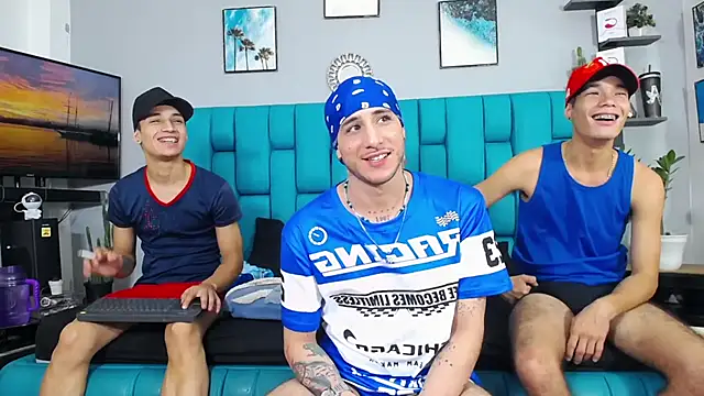 Leon hot X online show from 24, 1, 2025