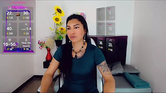 khiara moretti online show from 22, 3, 2025
