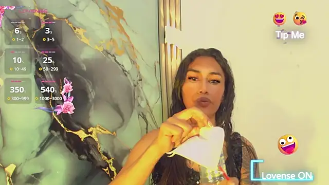 khiara moretti online show from 19, 2, 2026