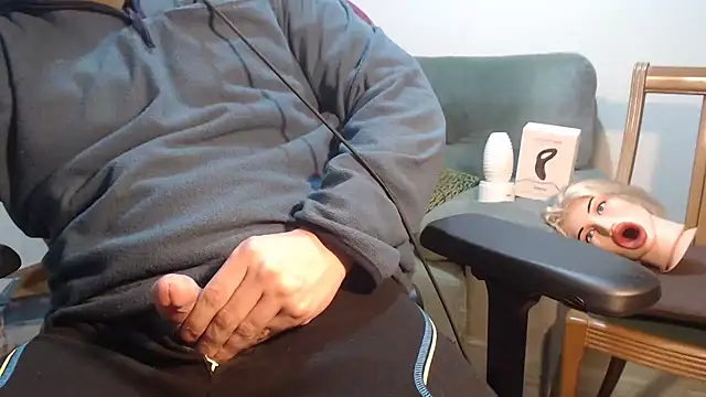 master4subslut online show from 7, 3, 2025