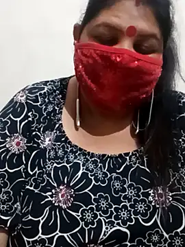 Snapshot of Shoni__ chatting on 26, 12, 2024 Shoni online show from 26, 12, 2024