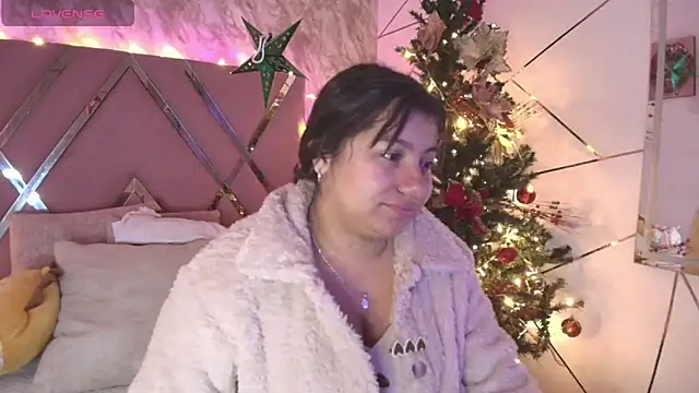 Snapshot of Miaa_Smiith1 chatting on 27, 12, 2024 Miaa Smiith1 online show from 27, 12, 2024