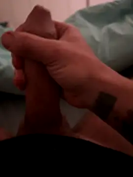 Snapshot of LucaDonna998 chatting on 18, 12, 2025 LucaDonna998 online show from 18, 12, 2025