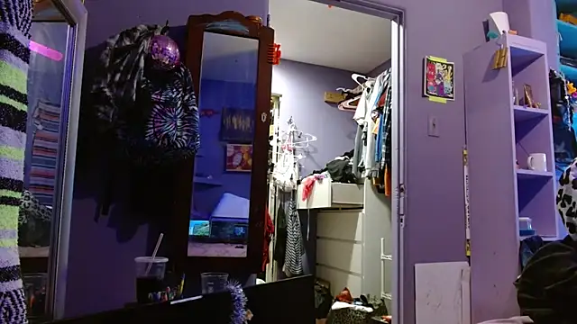 watermellonpussy online show from 9, 2, 2026