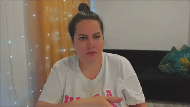  madalexa  online show from 14, 9, 2025