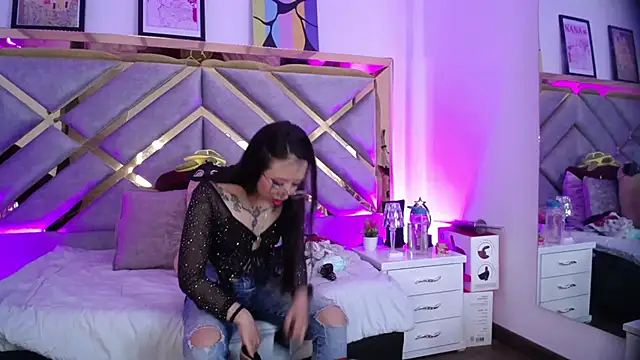 Moon Water   online show from 19, 5, 2026