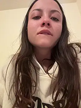 Megan Rodrigo online show from 19, 4, 2026