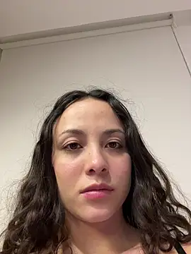 Megan Rodrigo online show from 19, 7, 2026