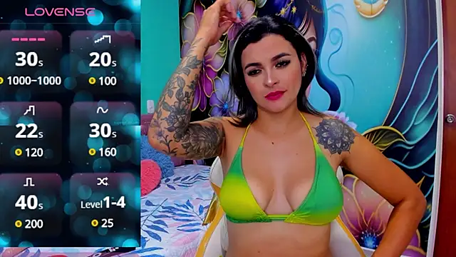 Snapshot of mia_bigtits17 chatting on 13, 12, 2024 mia bigtits17 online show from 13, 12, 2024