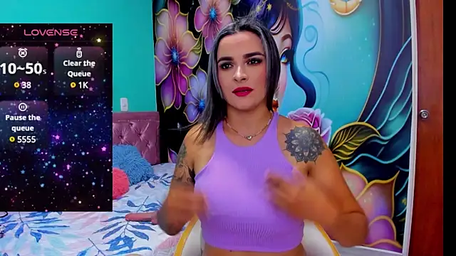 Snapshot of mia_bigtits17 chatting on 28, 12, 2024 mia bigtits17 online show from 28, 12, 2024