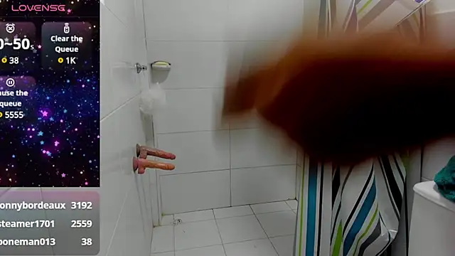 Snapshot of mia_bigtits17 chatting on 1, 2, 2025 mia bigtits17 online show from 1, 2, 2025