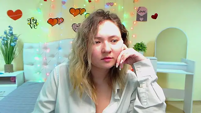 SallyVerda online show from 27, 2, 2025