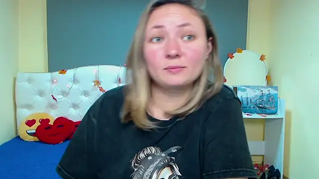 SallyVerda online show from 18, 11, 2025