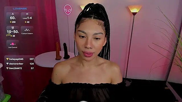 Dayanna tecca online show from 15, 3, 2025