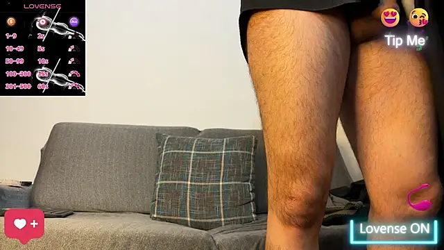 Snapshot of Tom_blunt96 chatting on 26, 10, 2025 Tom blunt96 online show from 26, 10, 2025