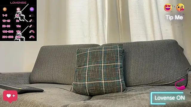 Snapshot of Tom_blunt96 chatting on 8, 11, 2025 Tom blunt96 online show from 8, 11, 2025