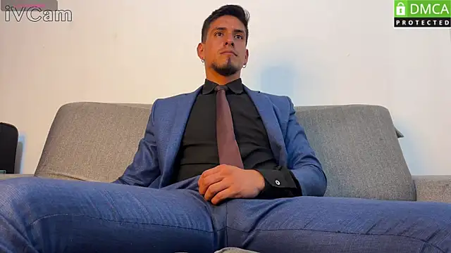 Tom blunt96 online show from 27, 5, 2026