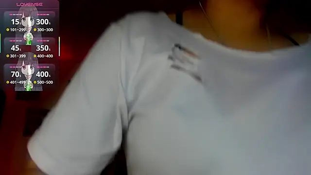 Snapshot of lucky-leah chatting on 2, 2, 2025 lucky-leah online show from 2, 2, 2025