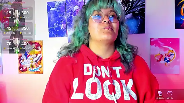 Snapshot of lucky-leah chatting on 3, 2, 2025 lucky-leah online show from 3, 2, 2025