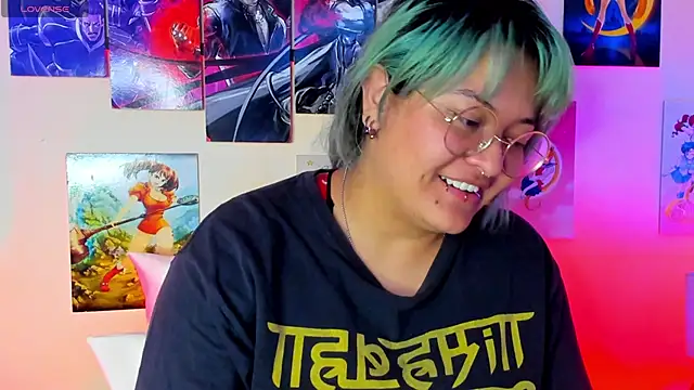 Snapshot of lucky-leah chatting on 7, 2, 2025 lucky-leah online show from 7, 2, 2025