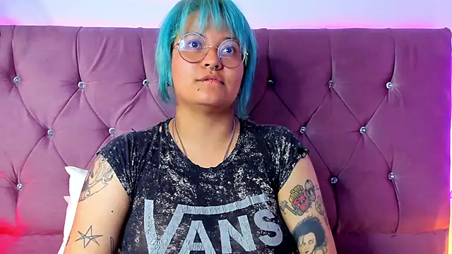 Snapshot of lucky-leah chatting on 23, 2, 2025 lucky-leah online show from 23, 2, 2025