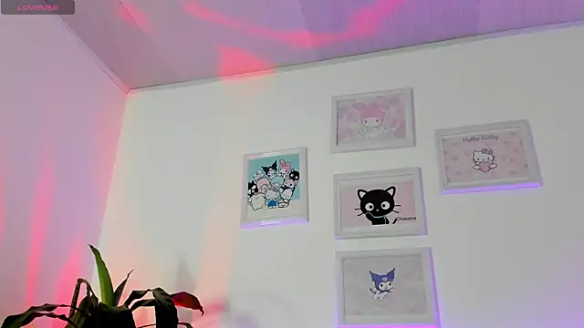 Snapshot of lucky-leah chatting on 18, 3, 2025 lucky-leah online show from 18, 3, 2025