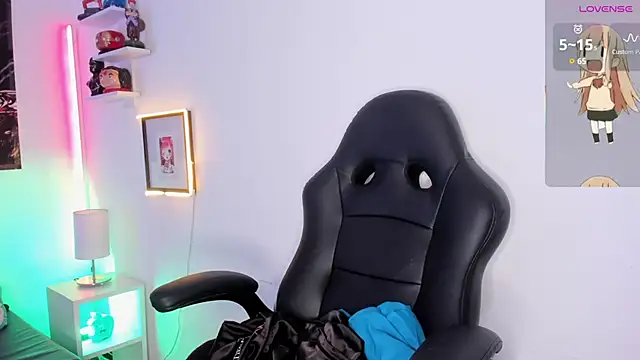 Snapshot of lucky-leah chatting on 14, 9, 2025 lucky-leah online show from 14, 9, 2025