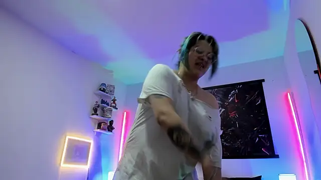 lucky-leah online show from 19, 4, 2026