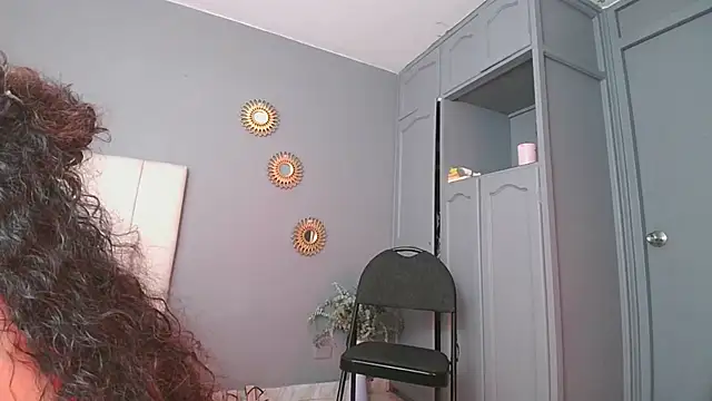 Snapshot of arteverena chatting on 7, 12, 2024 arteverena online show from 7, 12, 2024