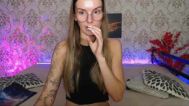 JulDoll online show from 9, 10, 2025