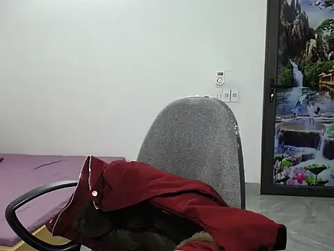 Love bug15 online show from 23, 12, 2024