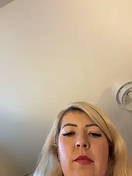 Snapshot of xxcurvyjessiexx chatting on 15, 11, 2025 xxcurvyjessiexx online show from 15, 11, 2025