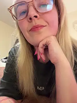 Snapshot of xxcurvyjessiexx chatting on 24, 2, 2026 xxcurvyjessiexx online show from 24, 2, 2026