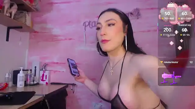 Snapshot of scarlett_taylor007 chatting on 23, 12, 2025 scarlett taylor007 online show from 23, 12, 2025