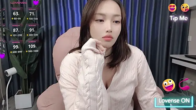 Snapshot of Cothy_Ti chatting on 18, 1, 2025 Cothy Ti online show from 18, 1, 2025