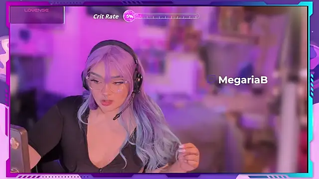 Snapshot of MegariaB chatting on 2, 12, 2025 MegariaB online show from 2, 12, 2025