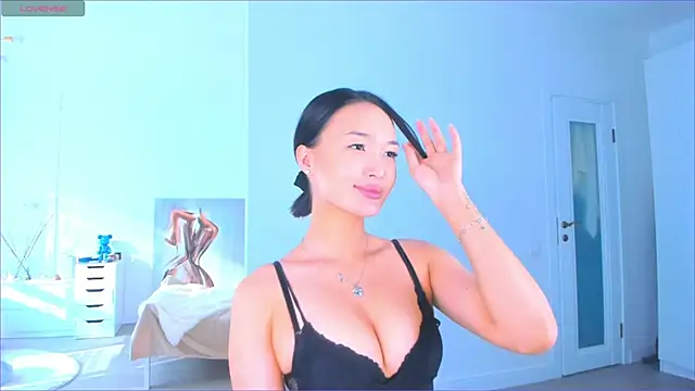 Sweet yasu online show from 1, 12, 2025